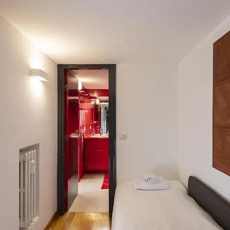 Easylife - - Amedei 6 - Duomo * Milan