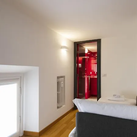 Easylife - - Amedei 6 - Duomo * Milan